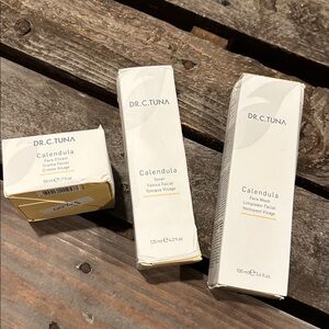Dr. C. Tuna Calendula Facial Care Set- (Dry & Sensitive Skin) Farmasi